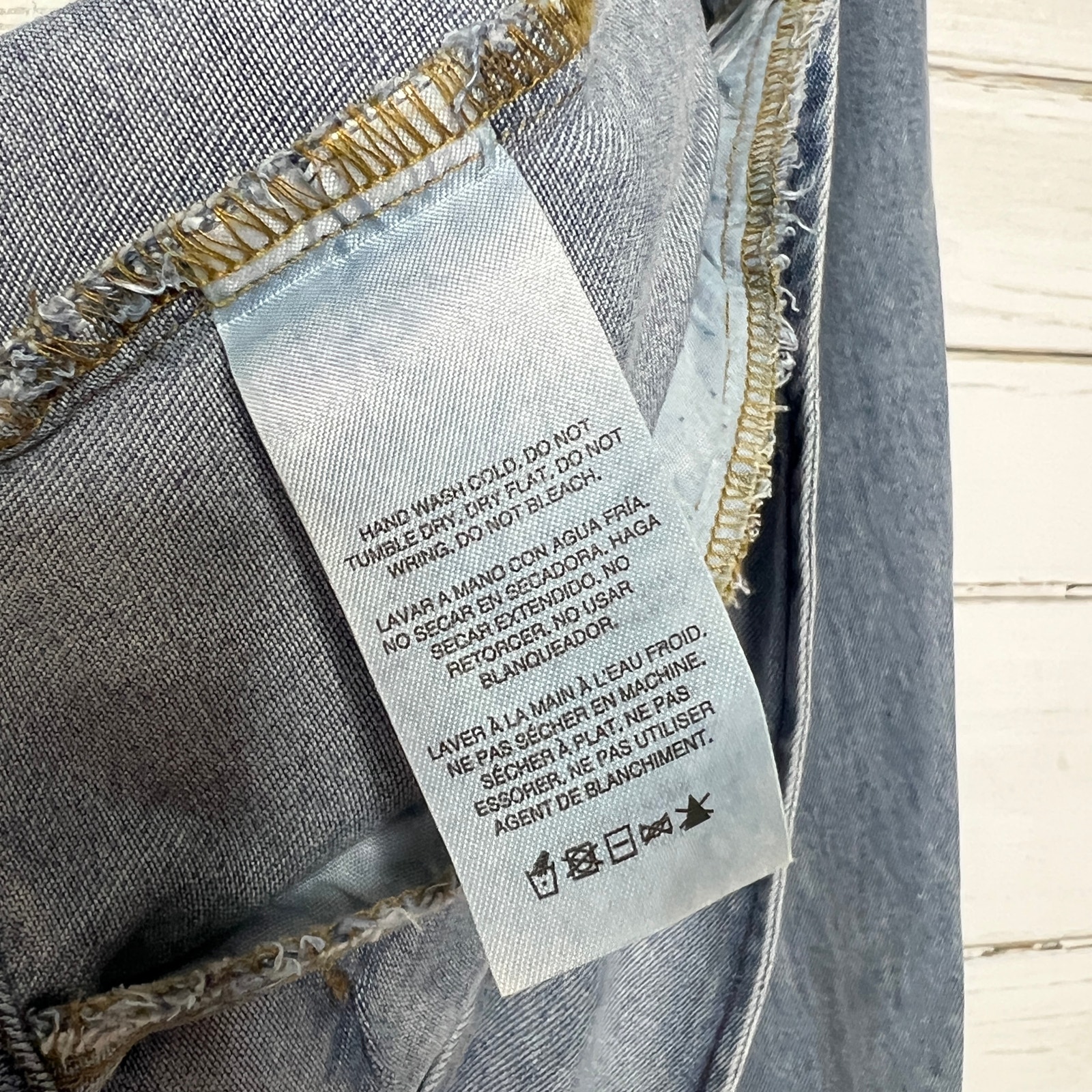 Thread & Supply Denim Blazer Jean Jacket Small Blue Open Front Lightweight — image 7 of 8